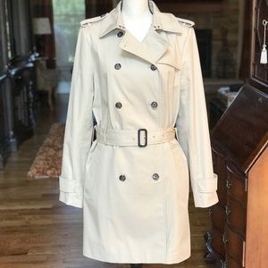 Banana Republic Women’s Belted Trench Coat (Like New)